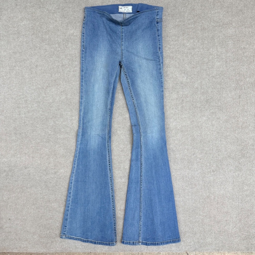Free People Penny Pull On Flare Jeans Medium Wash Blue Bell Bottom W26 61855